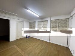 Toa Payoh Central (D12), Shop House #566869541